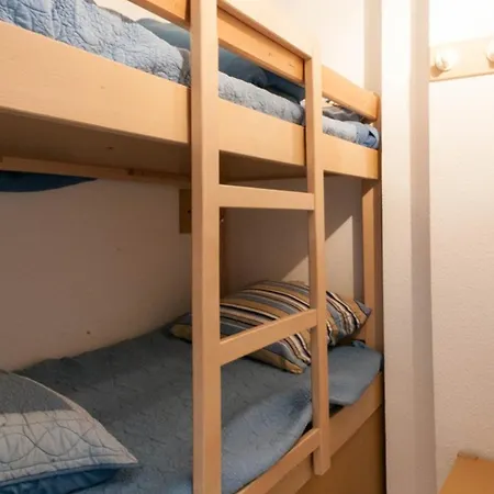 Apartment 4 Pers, A 10m De La Avec Parking Et Climatisation - Fr-1-803-85
