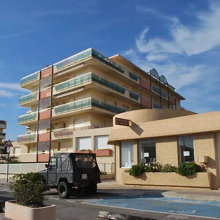 4 Pers, A 10m De La Avec Parking Et Climatisation - Fr-1-803-85 Apartment Le Lavandou